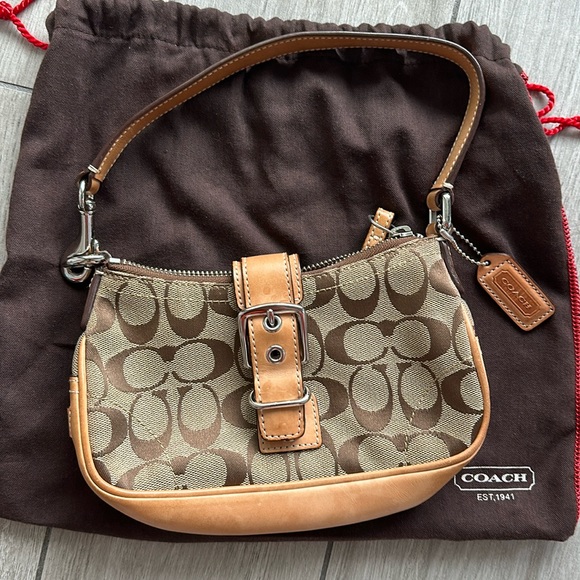 Coach Handbags - COACH Shoulder Bag in Classic Print